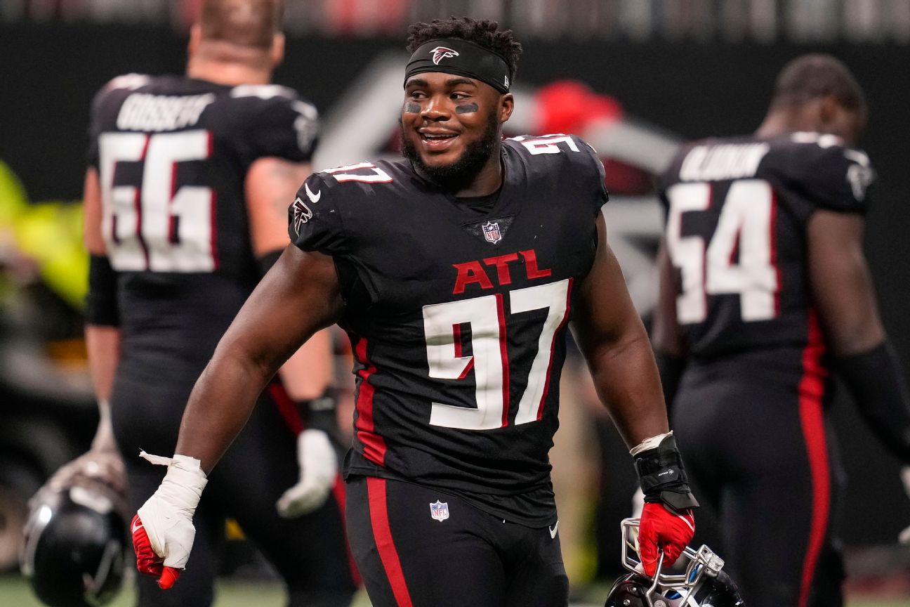 Source: Falcons, DT Jarrett get $51M extension