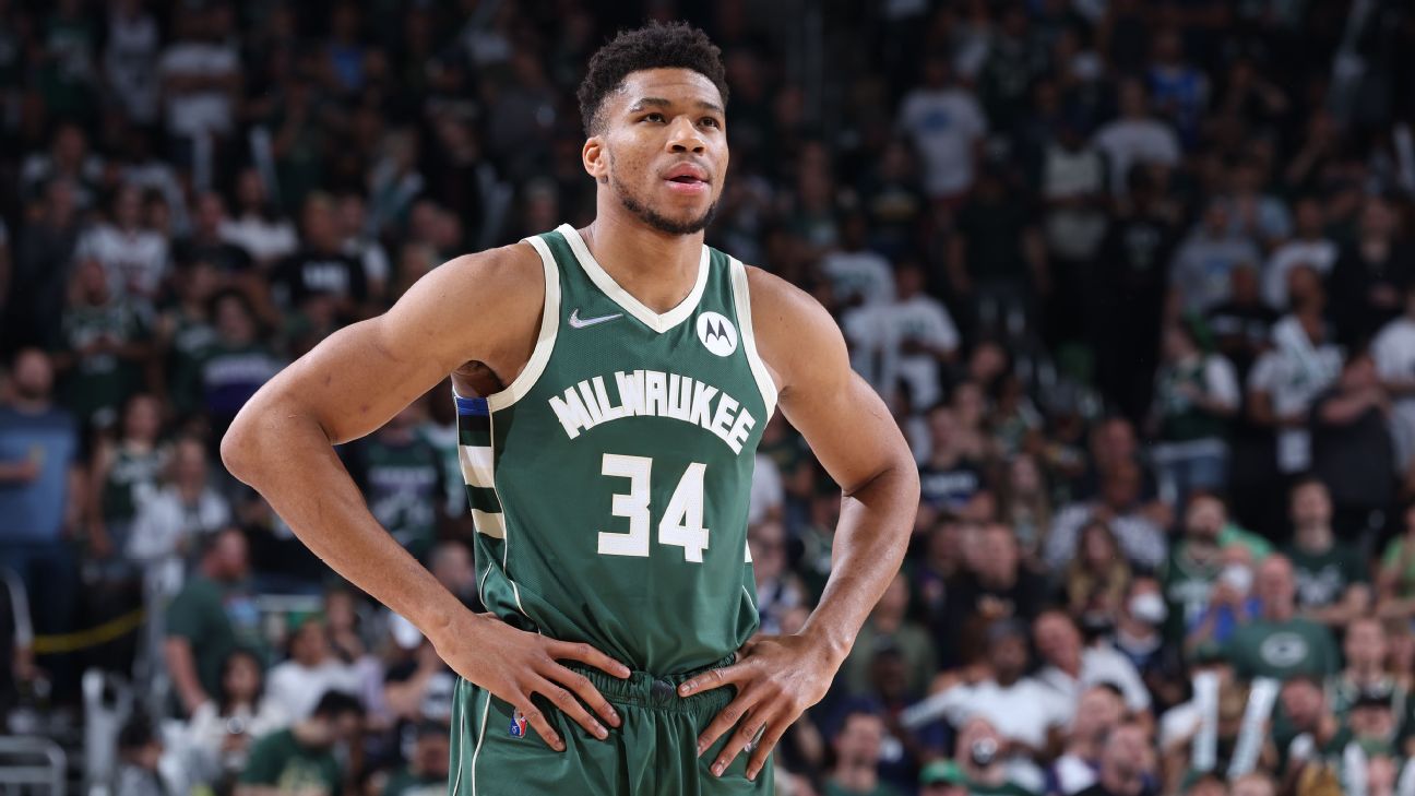 Bucks offseason outlook: Free agents, contracts, draft picks entering  2022-23 NBA season