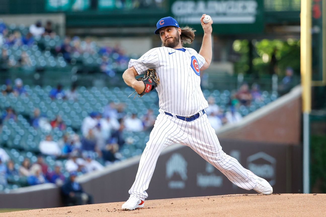 Cubs put lefty Miley on IL with shoulder strain