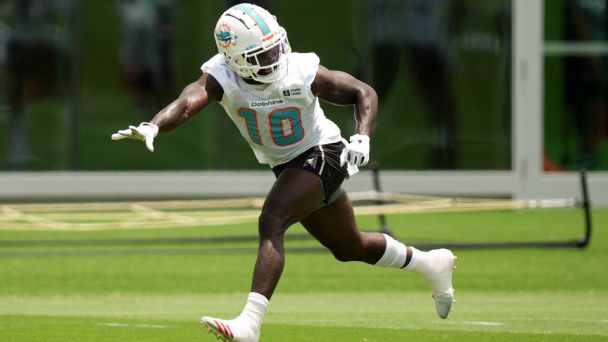 Will Dolphins' Tyreek Hill, Jaylen Waddle be reliable fantasy performers?