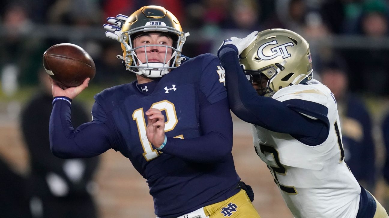 Breaking down college football’s top remaining quarterback battles