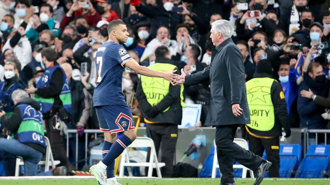 Mbappé trains with reserves amid PSG standoff