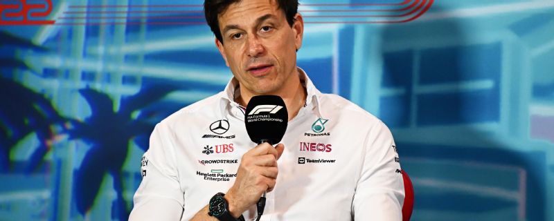 Mercedes wants to cut one of its F1 customers