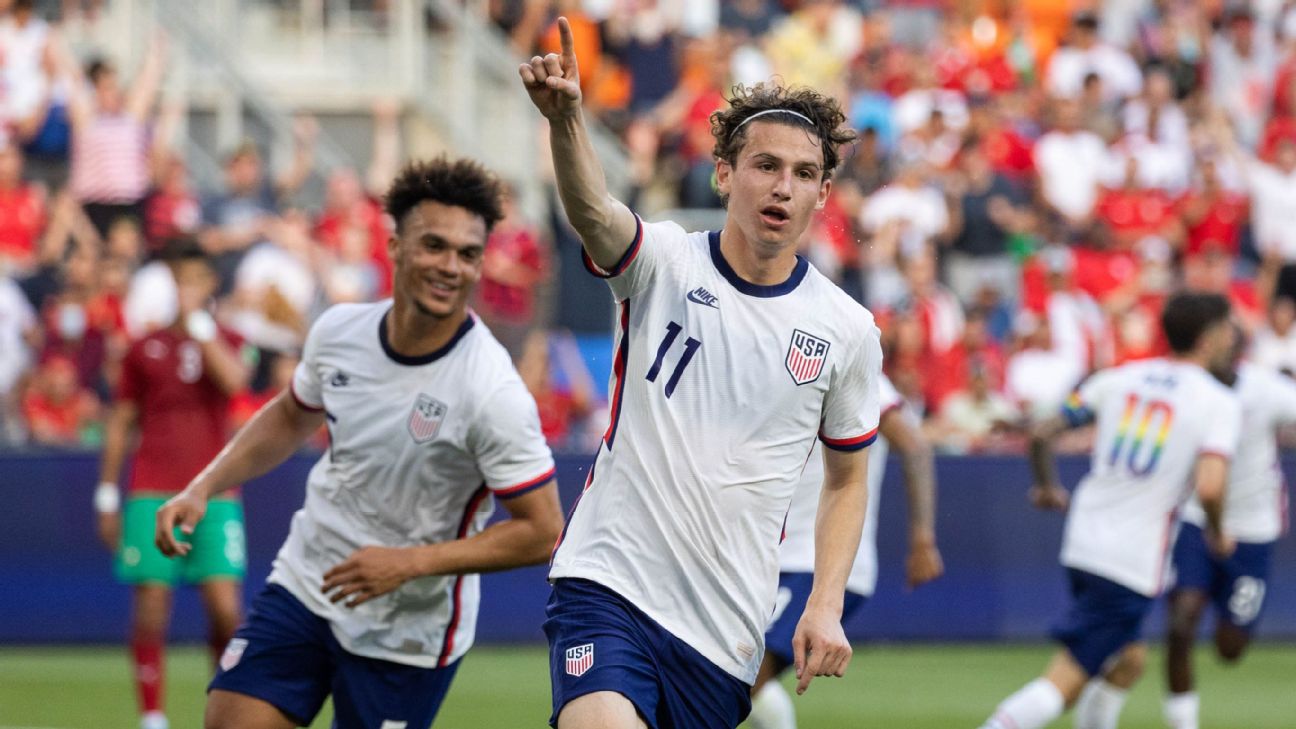 Christian Pulisic calls out United States fans after beating Morocco - ESPN