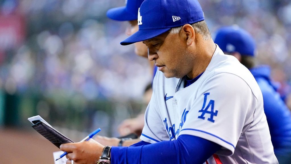 Los Angeles Dodgers Mailbag: Playoff Pitching, Retired Numbers, Dave  Roberts + More