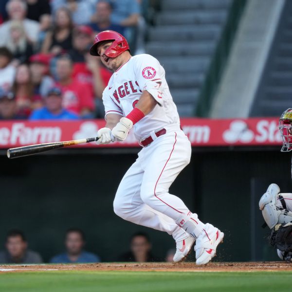 Trout singles to snap career-worst 0-for-26 slide