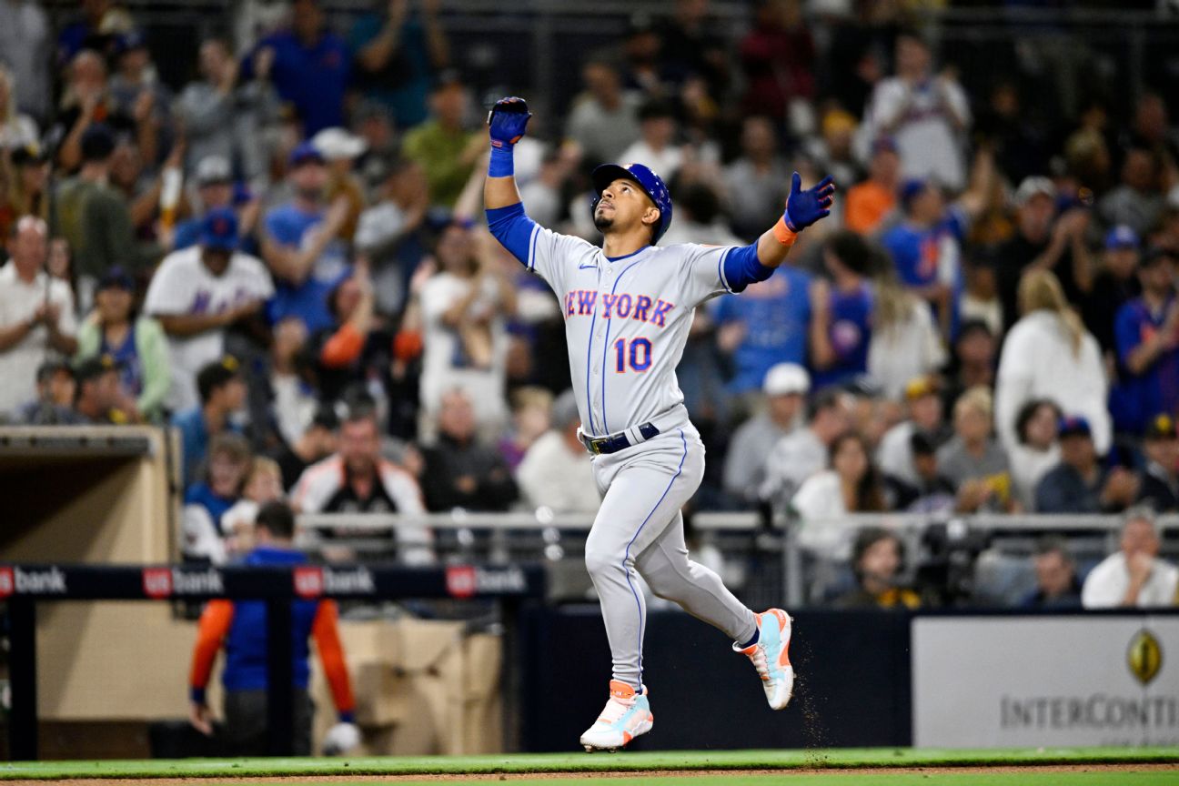 Mets' Escobar hits for 1st cycle in 'special night'