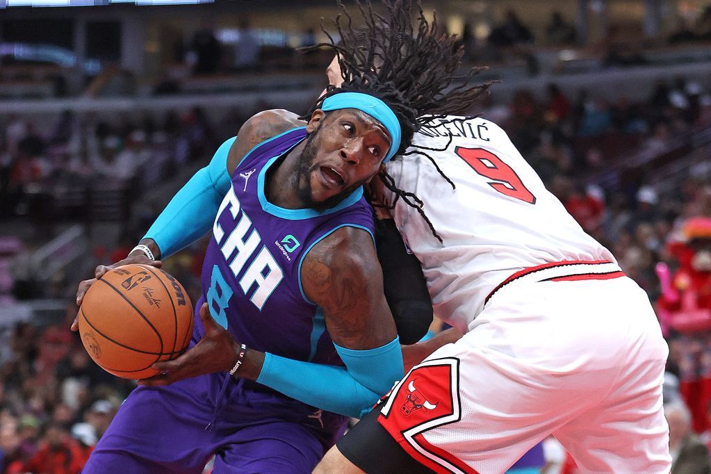AP: Hornets' Montrezl Harrell, 76ers agree to deal