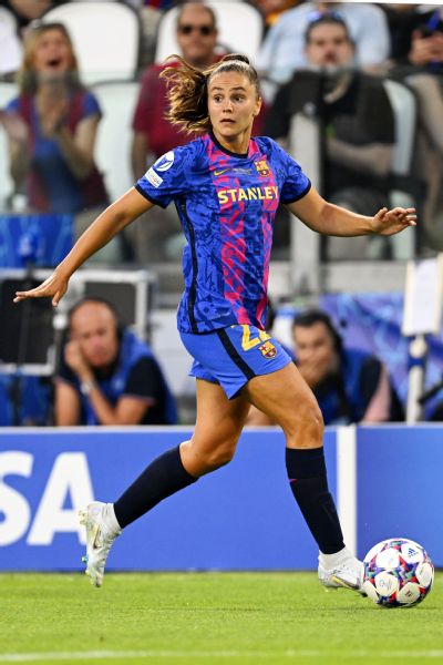 Who Are The Best Female Soccer Players Around The Globe?, by Beatriz  Cristina