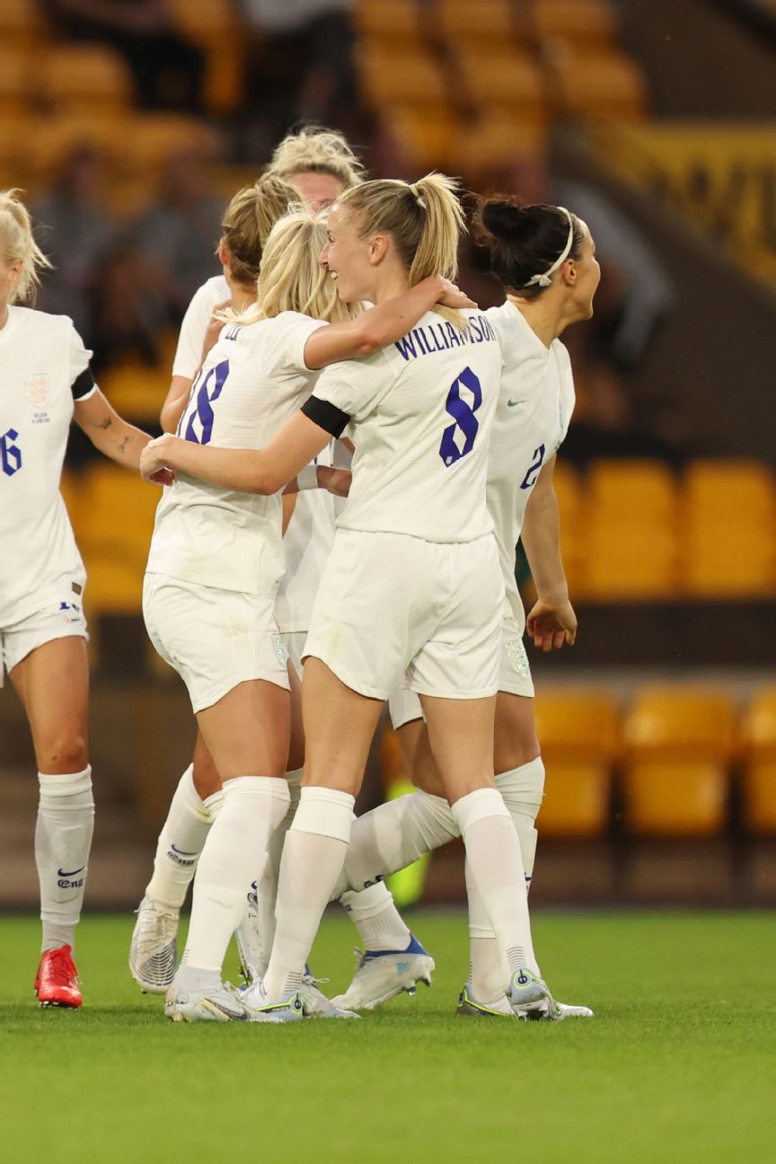 England Women 3-0 Belgium: Lionesses kickstart Euro 2022 preparation with  win as Rachel Daly, Chloe Kelly score - Eurosport