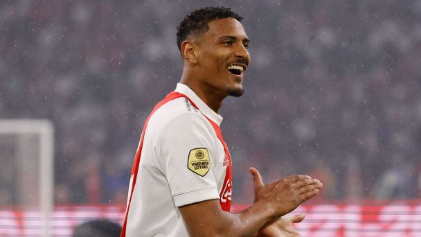 Sources: Haller to replace Haaland at Dortmund