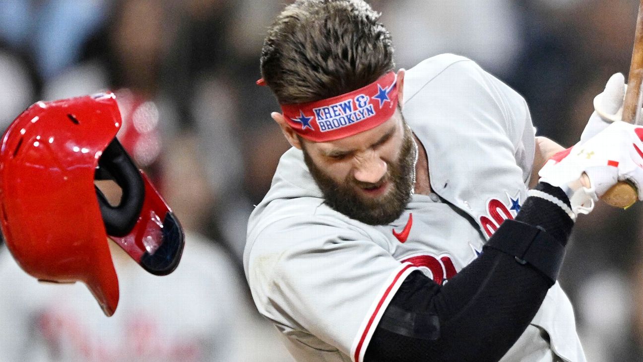 MLB notes: Phillies' Bryce Harper has thumb surgery