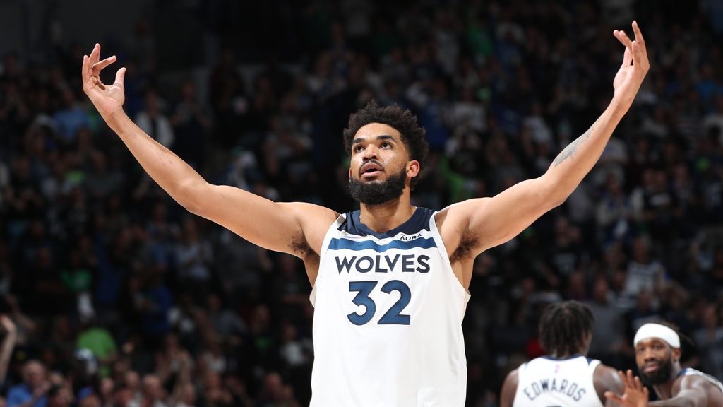 Karl-Anthony Towns, Minnesota Timberwolves agree to 4-year, $224