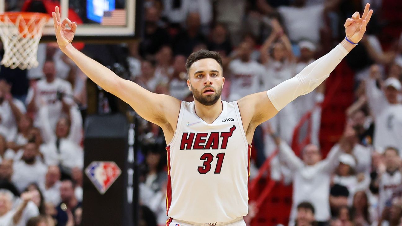 NBA on X: TONIGHT on NBA League Pass at 8pm/et, the #1 in East Miami Heat  seek their 5th straight win as they visit the #4 in East Milwaukee Bucks.  Stream the