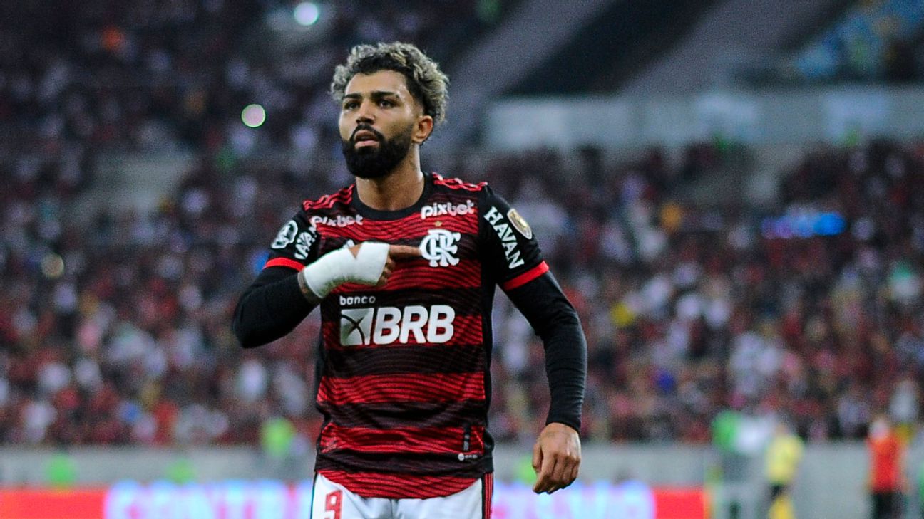 Ídolo em campo, grosseria fora: Gabigol tem histórico de destratar fãs