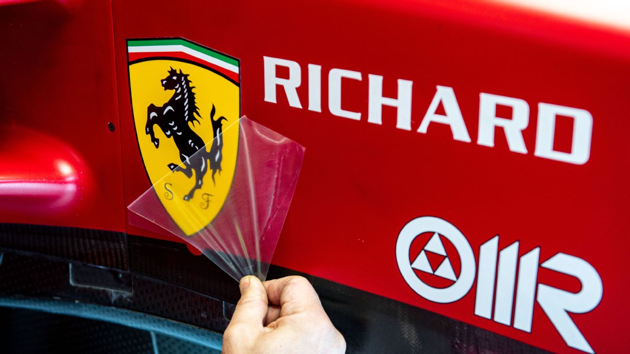 Ferrari to run original prancing horse logo in Austria Ferrari to run original prancing horse logo in Austria