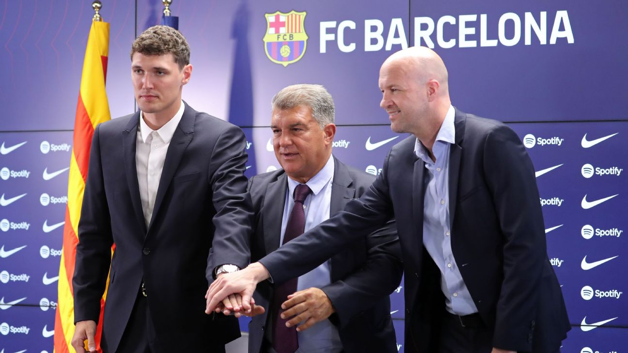 How are Barcelona signing players? Explaining their financial issues