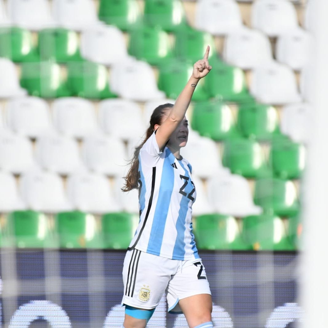 Copa América Femenina 2022: Uruguay goleó a Perú y consiguió su primera  victoria