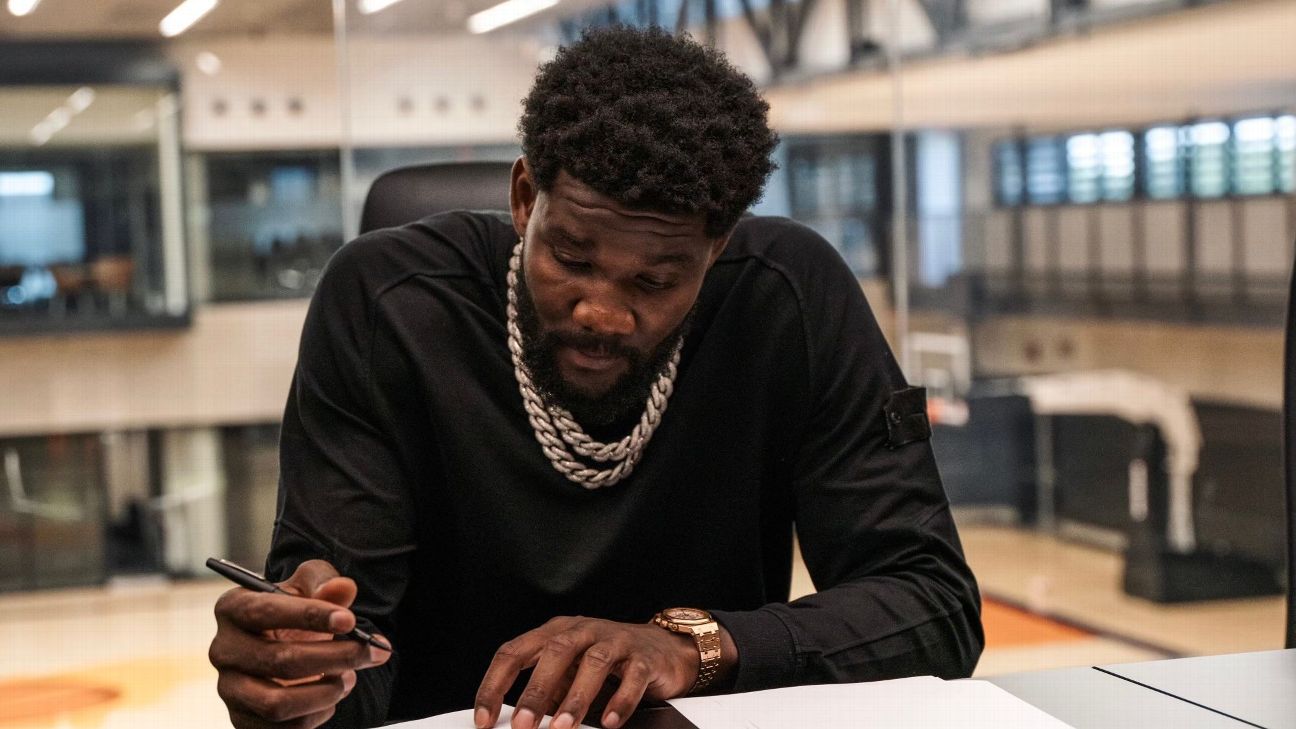 Don't pay too much attention to the Deandre Ayton to the Spurs rumors — yet  - Pounding The Rock