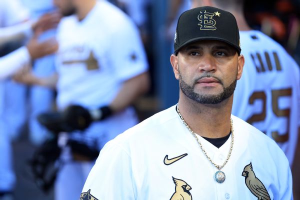 Pujols, Cabrera say they won't play in '23 WBC
