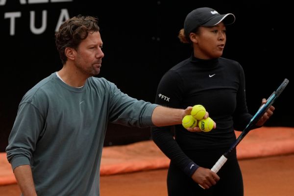 Osaka splits with coach Fissette after three years