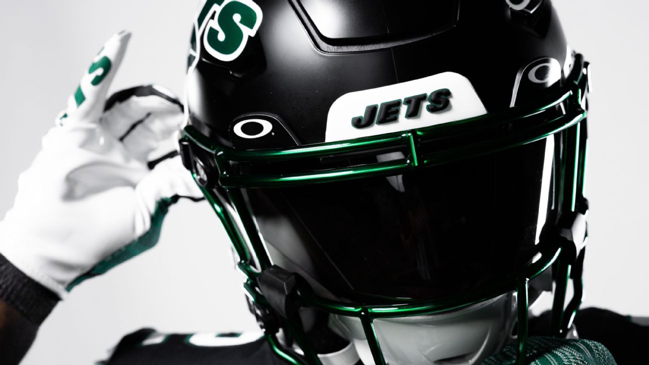 Tracking All The New Nfl Uniforms And Helmets For The 2022 Season