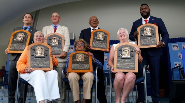Why it matters that Minnie Minoso and Buck O'Neil finally made it to Cooperstown