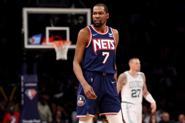Sources: Celtics engage in talks with Nets on KD