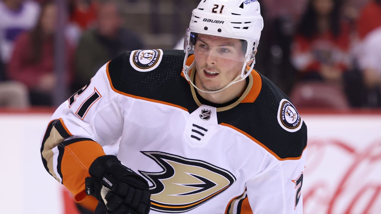 Ducks Sign Ryan Strome to Five-Year Contract