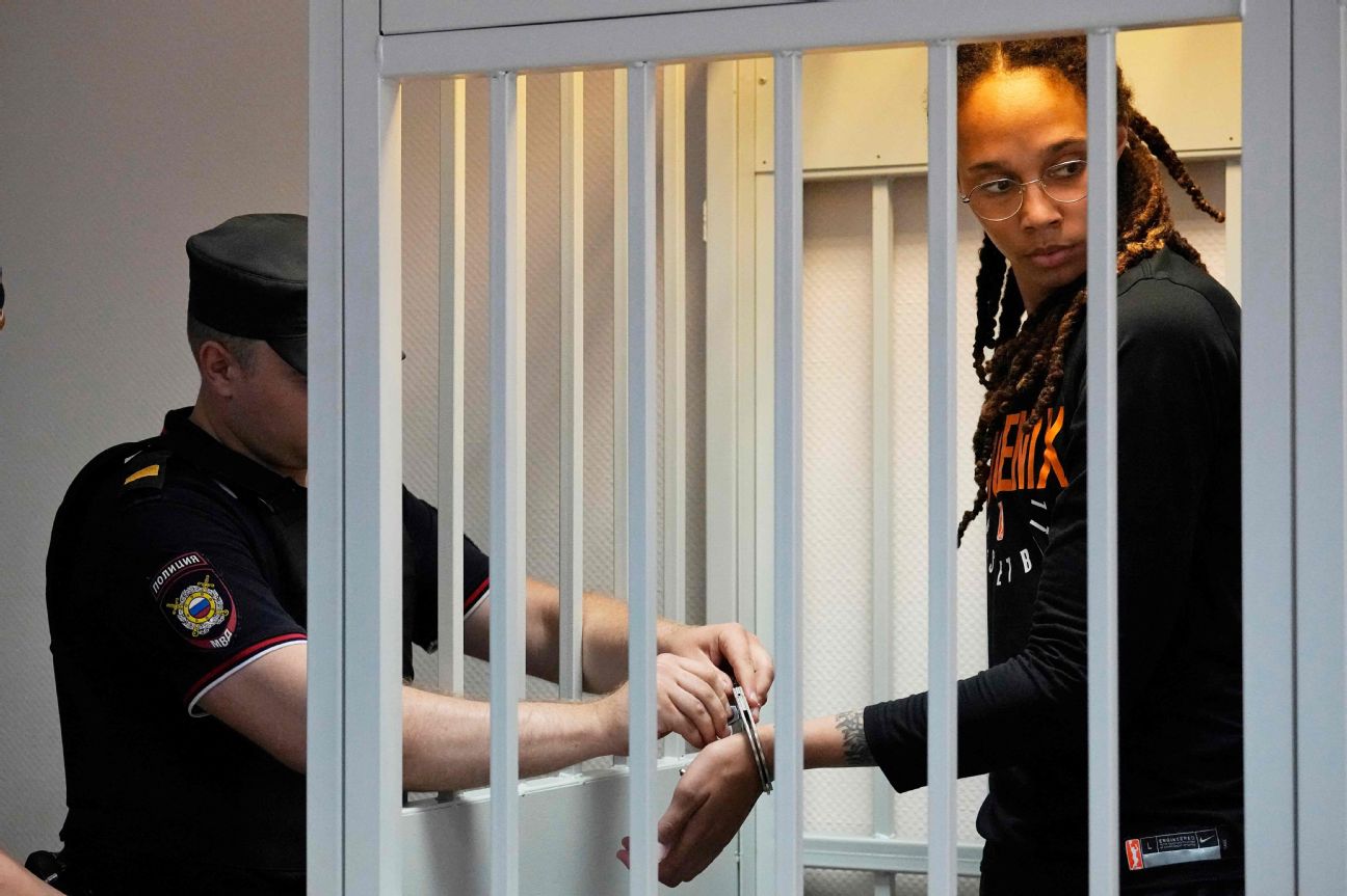 U.S. offers deal to Russia for release of Griner thumbnail