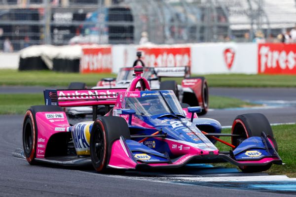 Rossi snaps 49-race drought with win at IMS