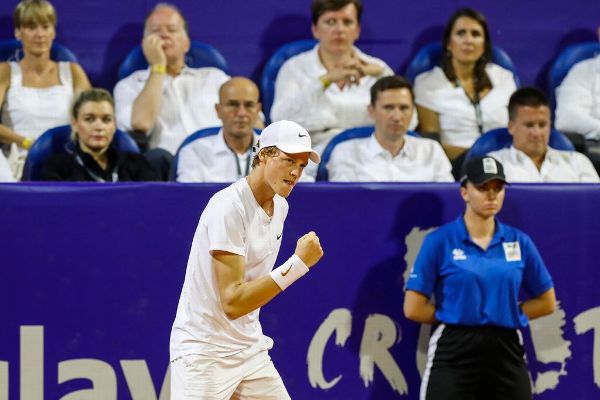 Sinner rallies to top Alcaraz in Croatia Open final
