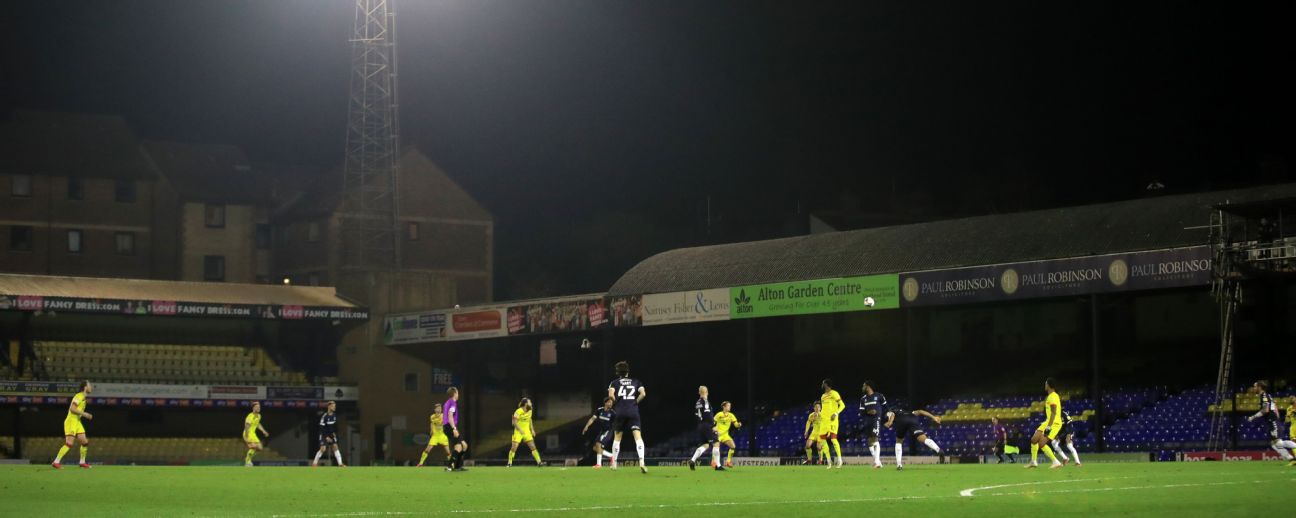 Southend United suffer 2-0 defeat at Altrincham