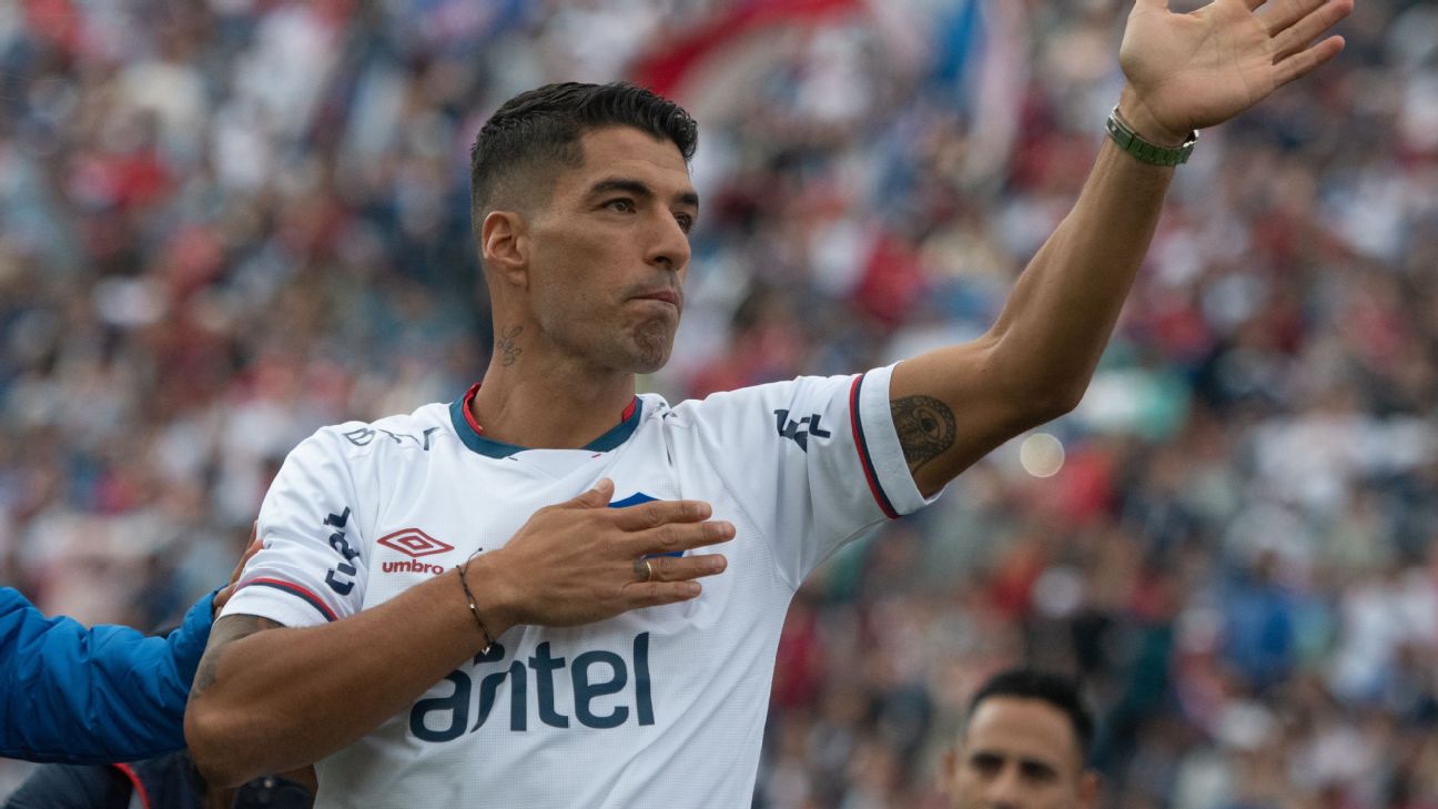 Luis Suarez transfer: Striker announces Nacional return, 16 years