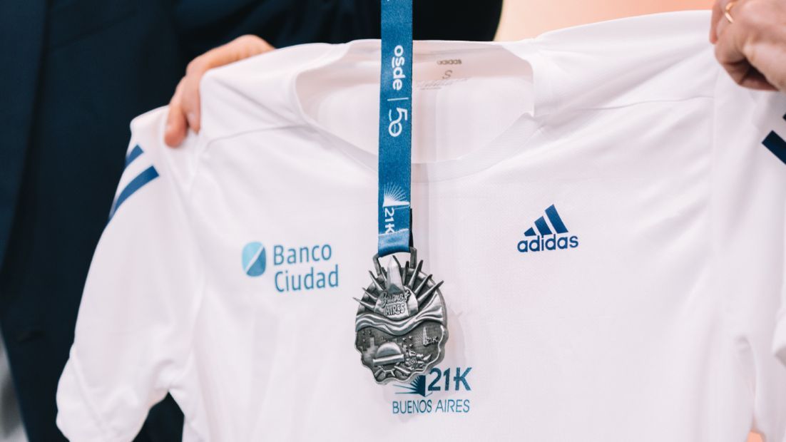 Los 21k de Buenos Aires entran en la cuenta regresiva y tuvieron su presentacion oficial ESPN