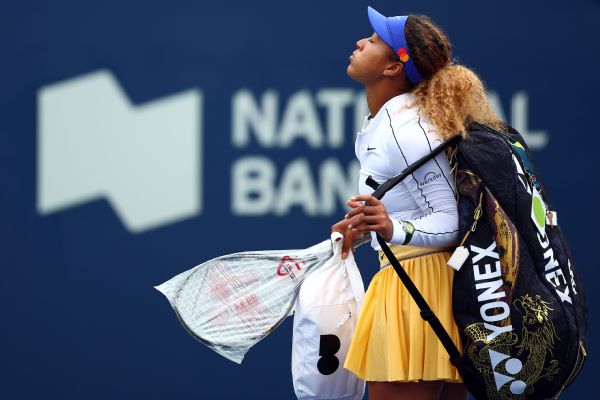 Osaka exits opener in Toronto with back injury