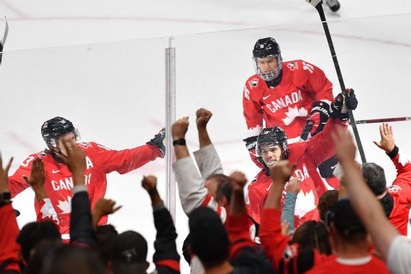Canada makes world junior hockey title game