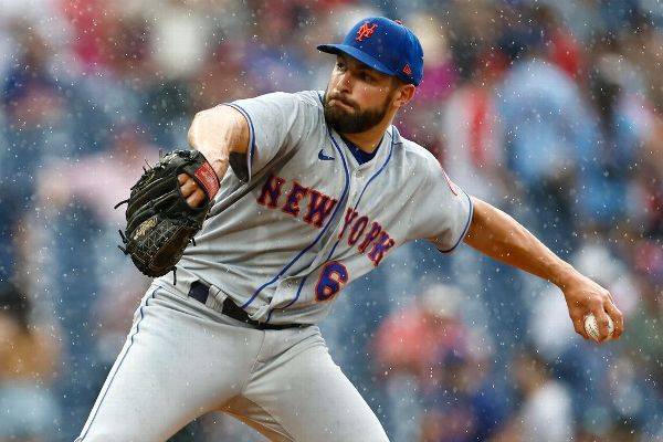 Bank to pen: Fisher excels in 'surreal' Mets debut