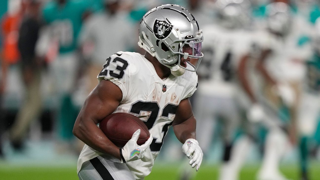 Raiders firman a Kenyan Drake por dos años y 11 MDD - AS USA