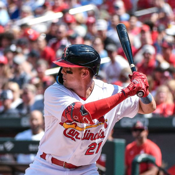 Cards' Nootbaar iffy for opener due to rib fractures