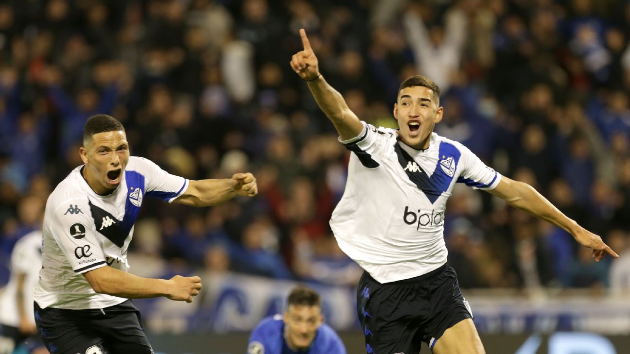 Only Velez stand in the way of another all-Brazilian Copa Libertadores final