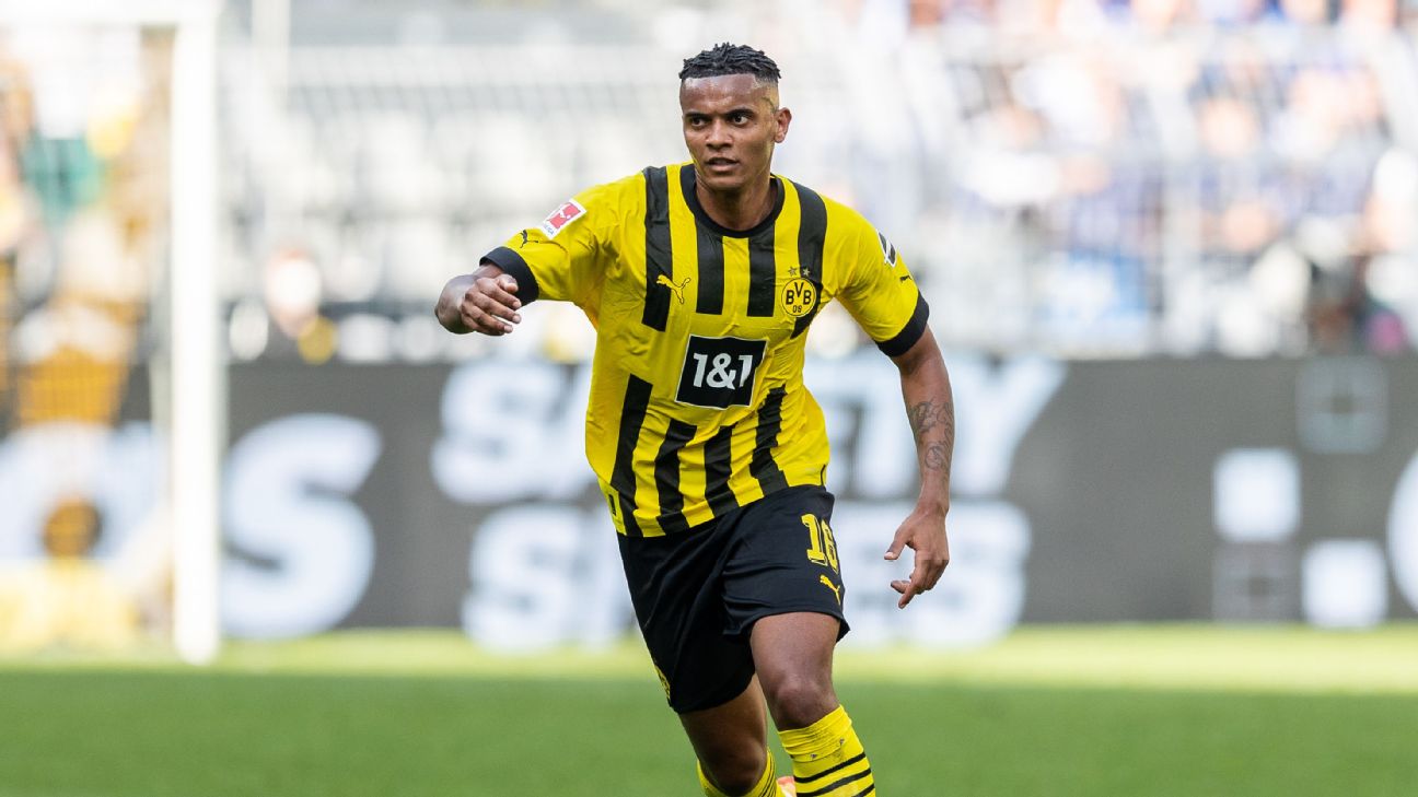 Man City sign Dortmund centre-back Akanji