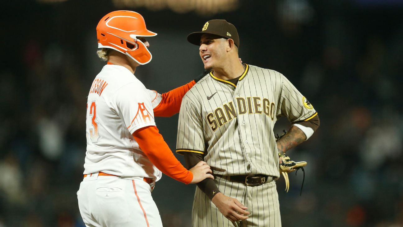 Padres outslug Giants in Mexico in 11-home run game