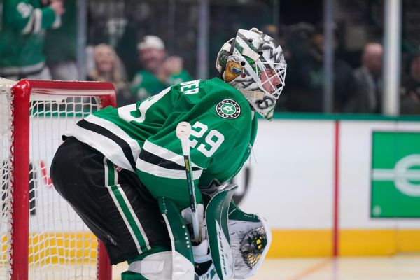 Stars sign goalie Oettinger to 3-year, $12M deal