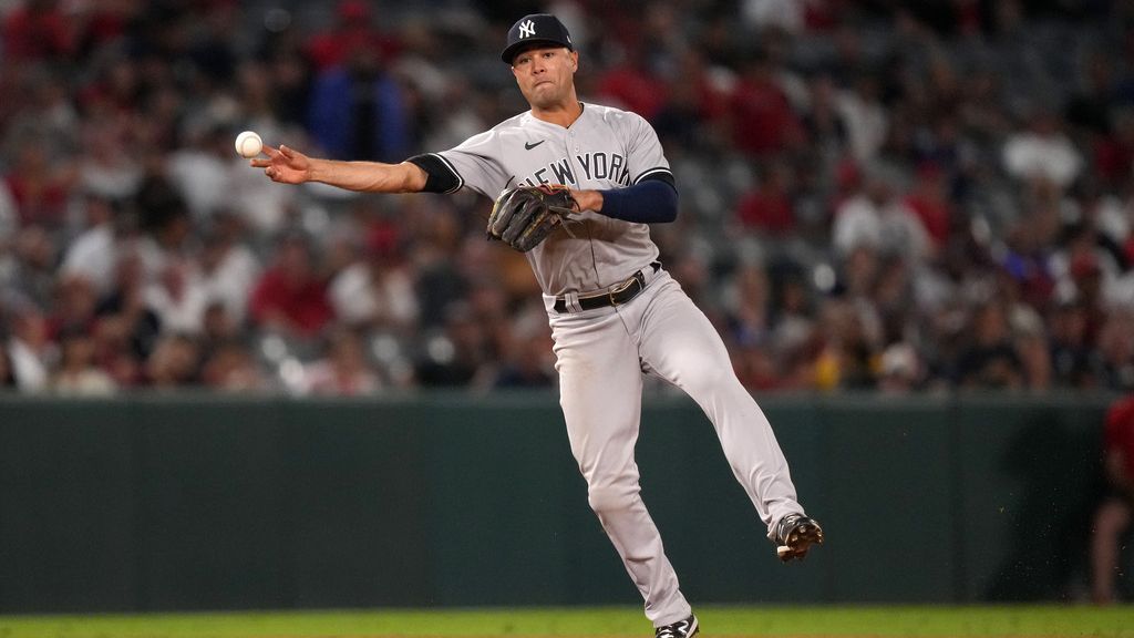 New York Yankees fans excited at possibility of Oswald Peraza being the  team's Opening Day starting shortstop