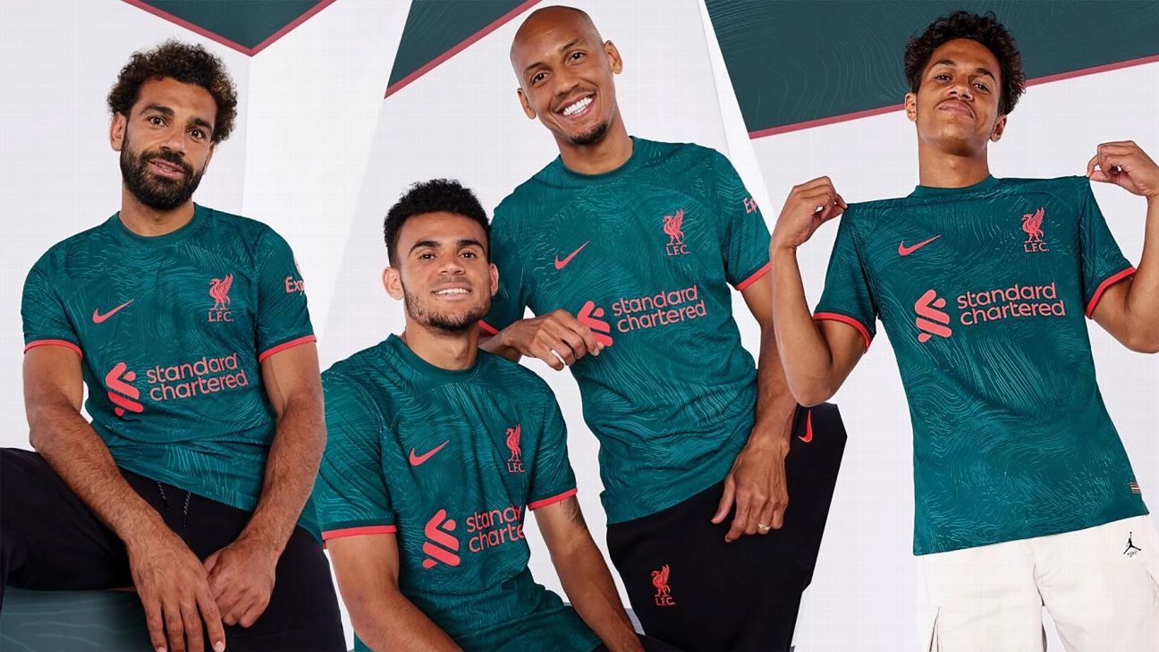 liverpool kits third