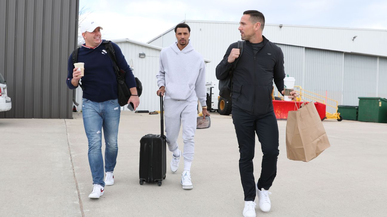 Current and former Packers in attendance for Bucks-Suns Game 6