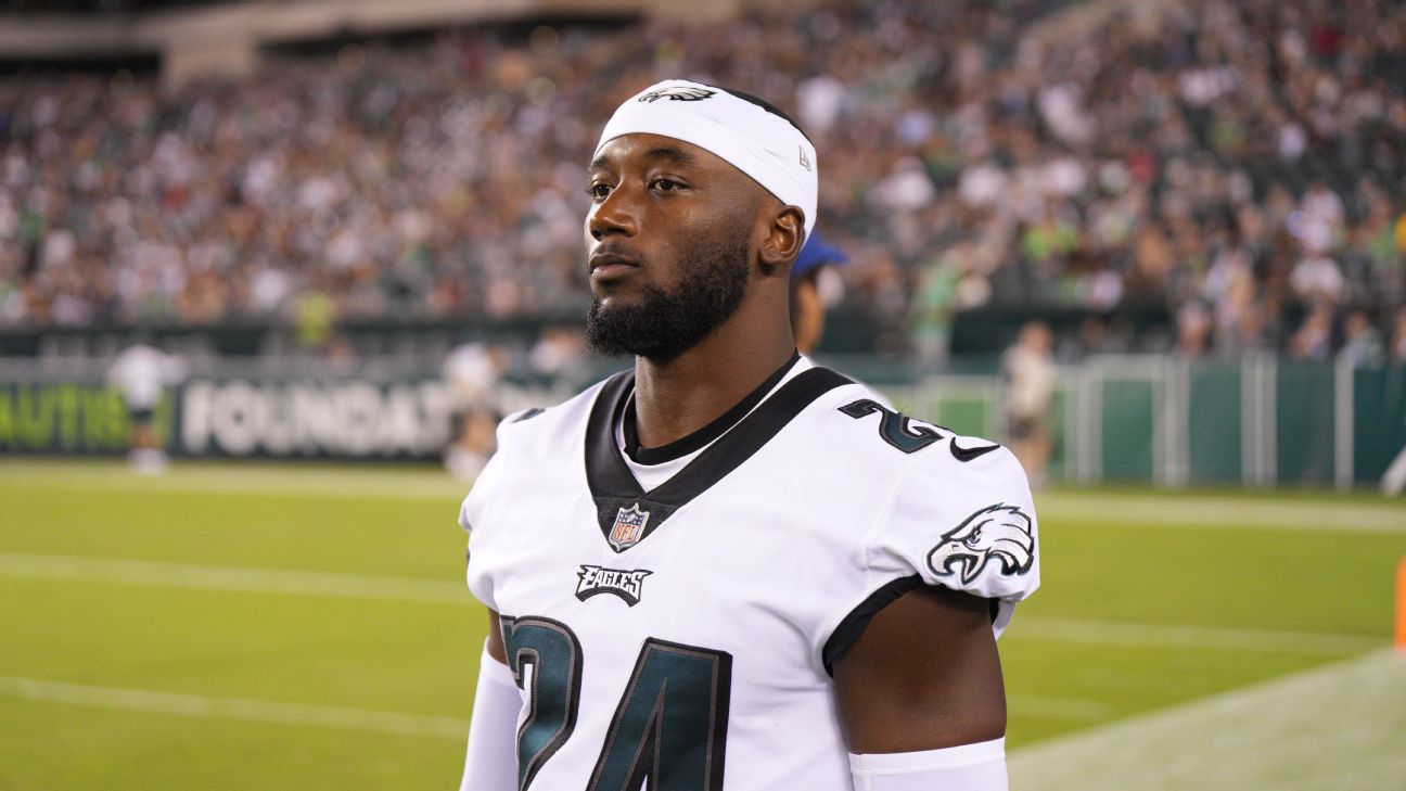 Philadelphia Eagles cornerback James Bradberry (24) in action