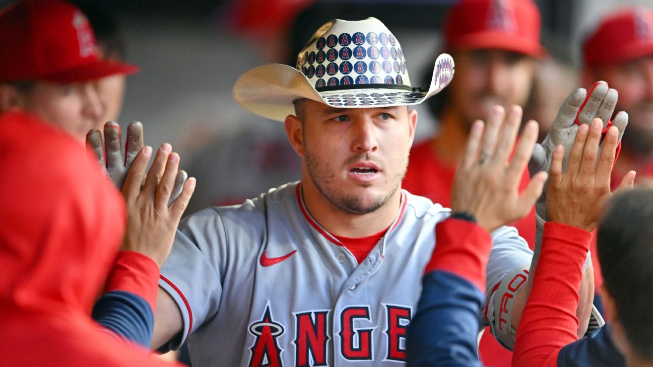Los Angeles Angels Star Mike Trout Homers In Seventh Straight Game One Shy Of Mlb Record Abc7