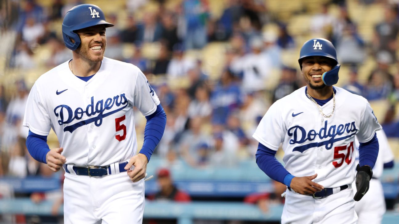 Freddie Freeman delivers Los Angeles Dodgers franchise-record 107th win